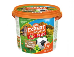 Trávnikové hnojivo EXPERT PLUS JESEŇ 5kg vedro 90/p